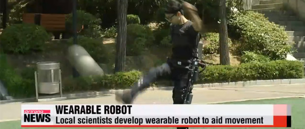 South_Korean_Exoskeletons Exoskeleton by Seoul′s Sogang University / Arirang News, 2015