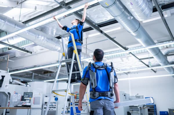Ottobock Shoulder_Passive Exoskeleton for Overhead Work 1