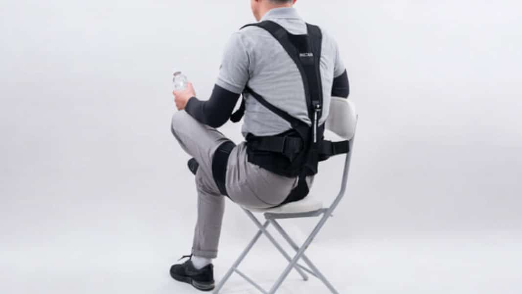Muscle Suit Soft-Light 2 - Exoskeleton Report